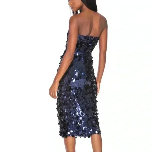 Elegant Navy Sequin Strapless Dress - Picture 2 of 5